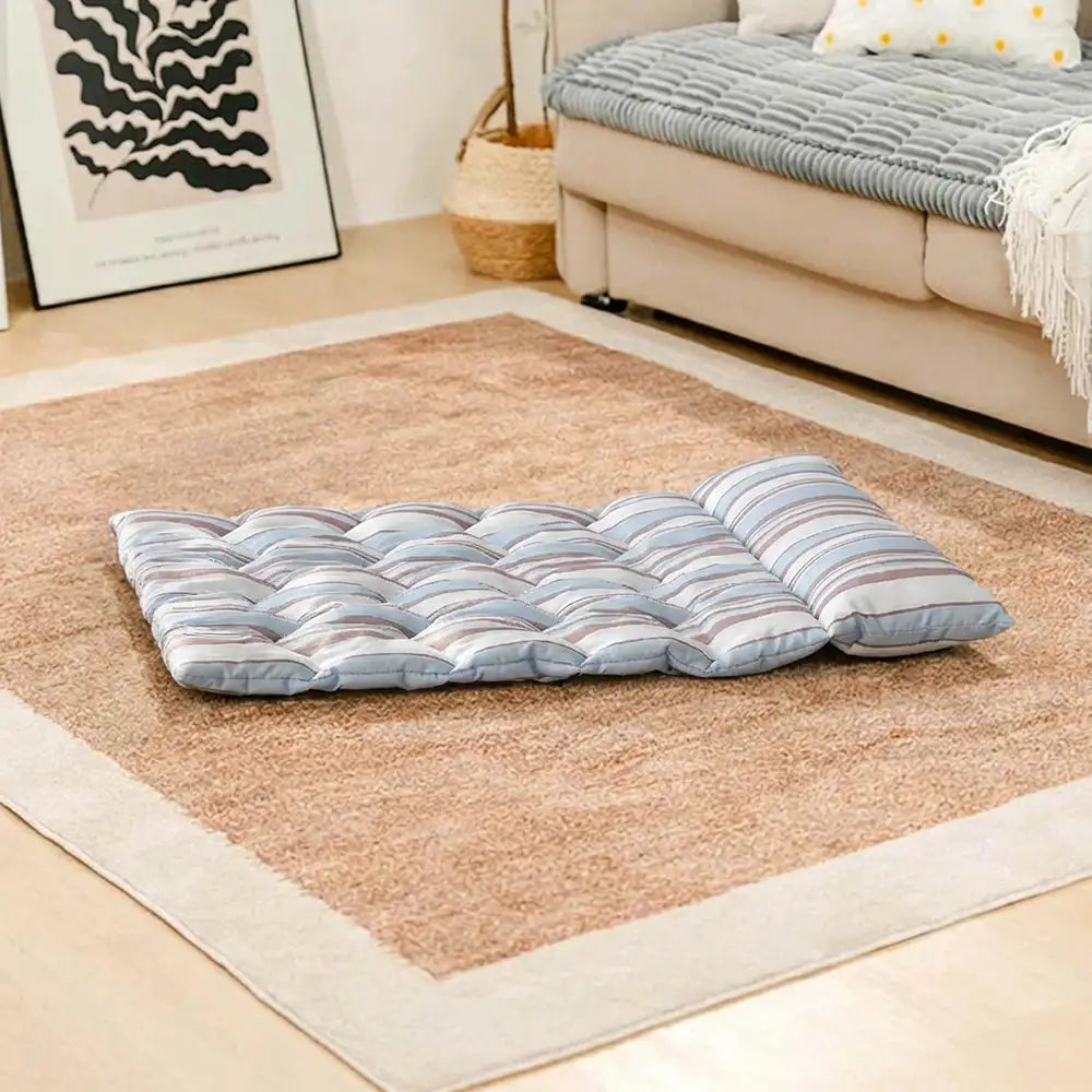 All-Season Breathable Double-Sided Neck Support Pillow Dog Bed