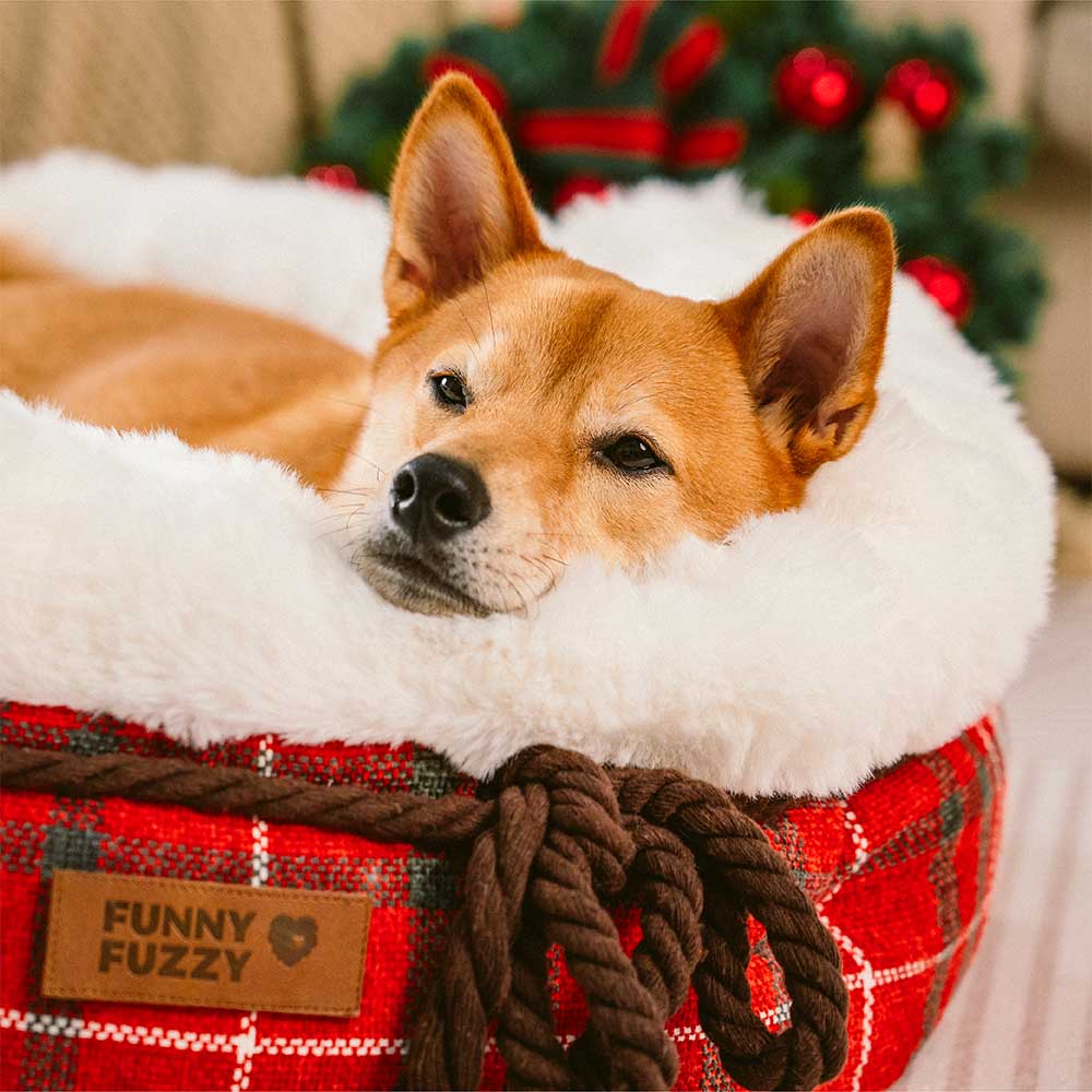 Lit pour chien en forme de beignet en peluche jacquard classique - Snuggle Den