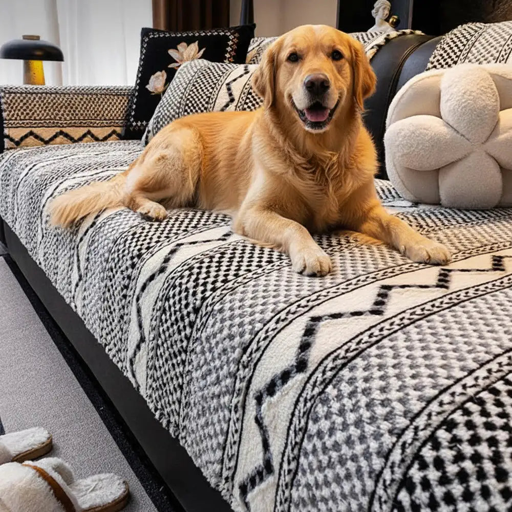 Classic Plaid Plush Scratch-Resistant Comfortable Non-Slip Sofa Cover