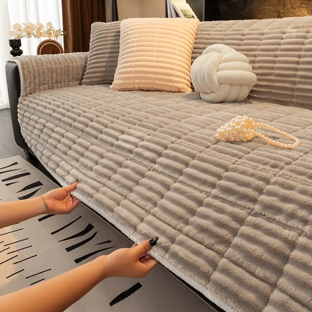 One-Piece Cozy Flannel Sofa Protection Non-Slip Sofa Cover