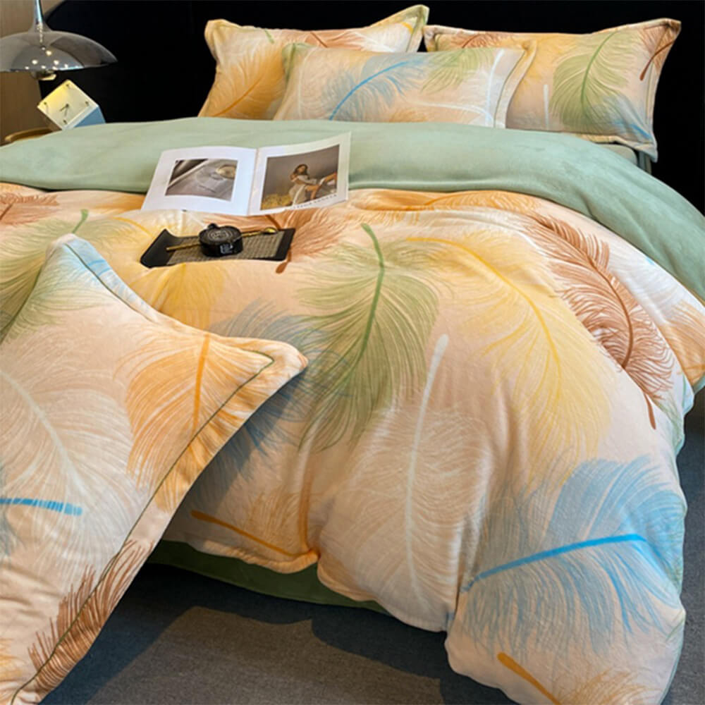 Elegant European Style Milk Velvet Anti-Static Warmth Bed Sheet Set