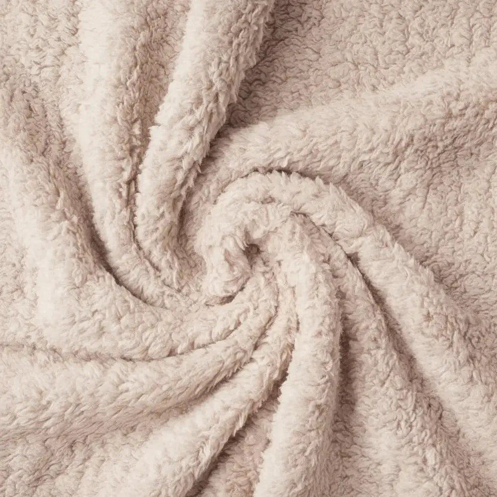 Polar Fleece Comfortable Warm Multifunctional Pet Blanket