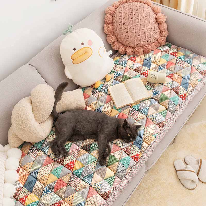 Garden Chic Cotton Pet Friendly Protective Sofa Cover