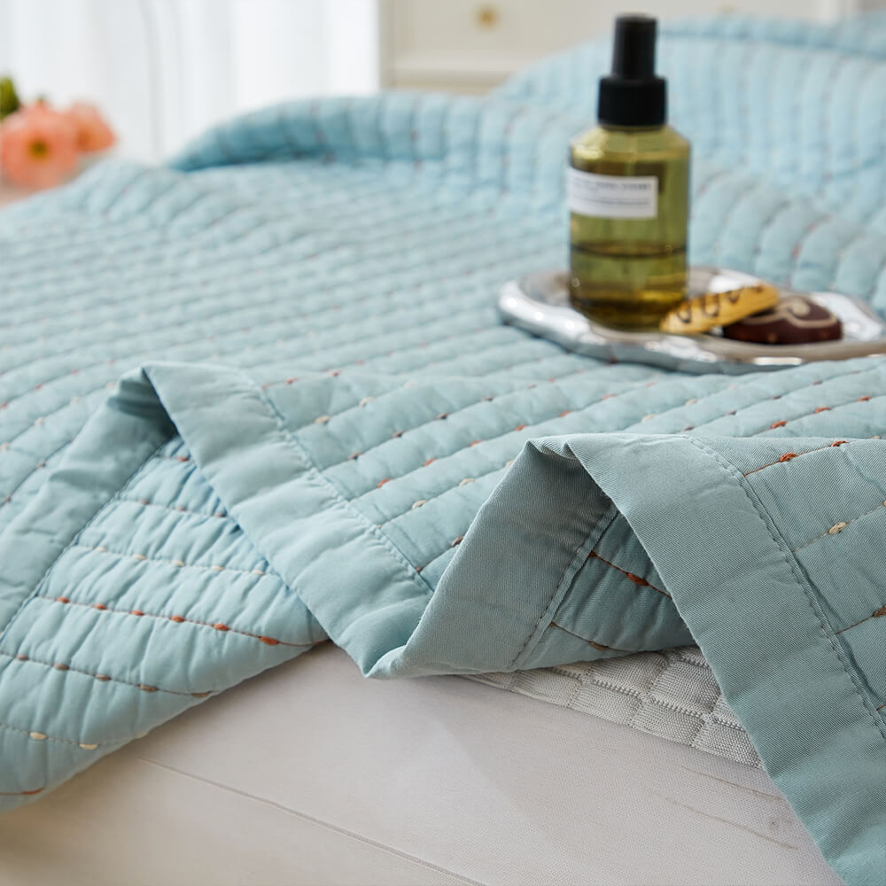 Soft Cross Stitch Solid Cotton Quilted Bedspread Set