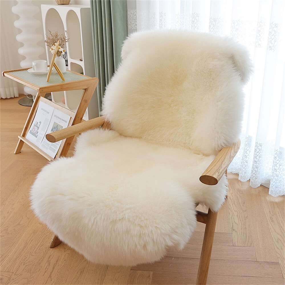 Luxurious Faux Fur Pet-Friendly Chair & Sofa Cover - Ultimate Comfort for You and Your Pets