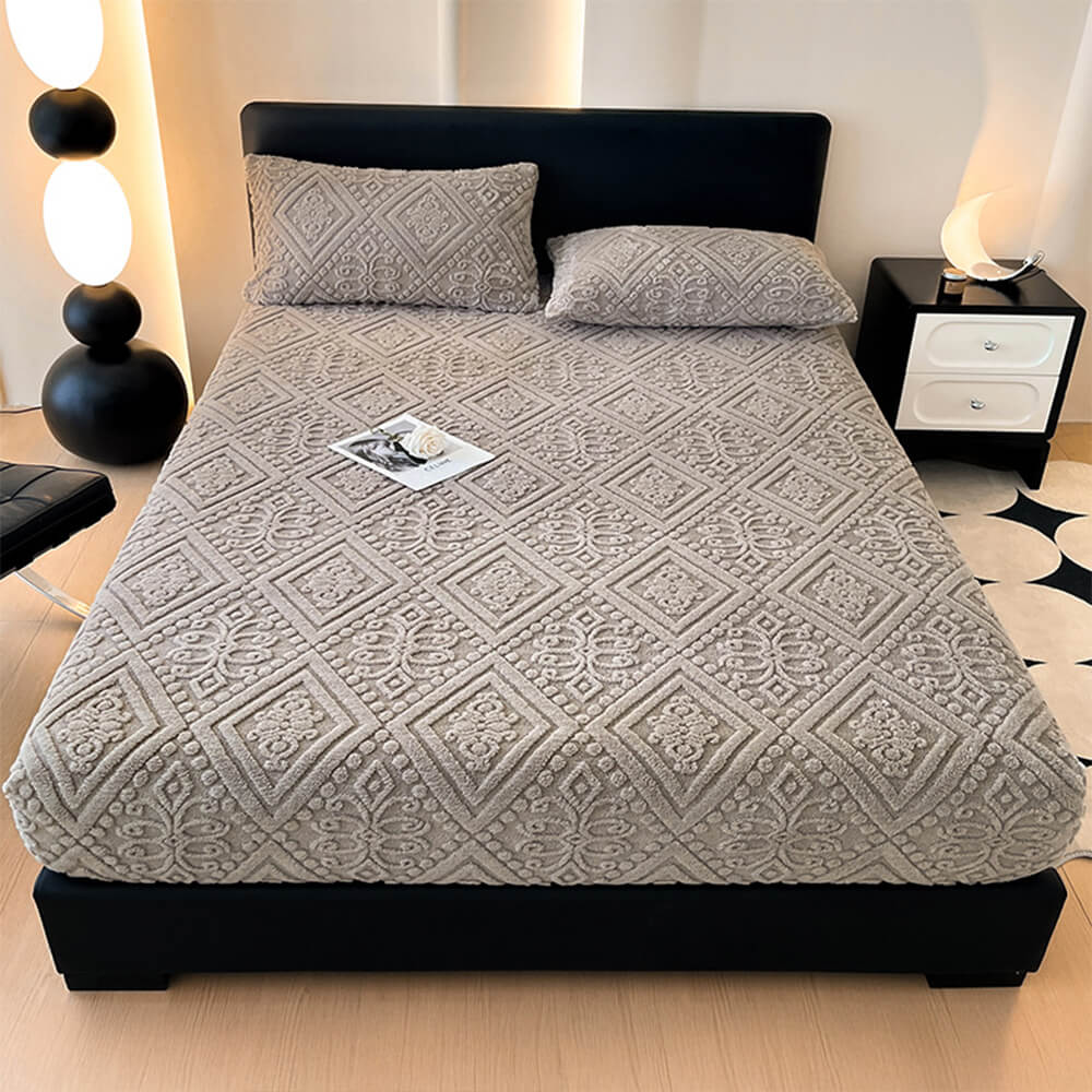 Housse de matelas drap-housse en velours de lait chaud gaufré de style baroque