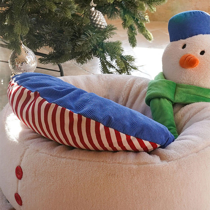 Christmas Snowman Shaped Cozy Cat Bed