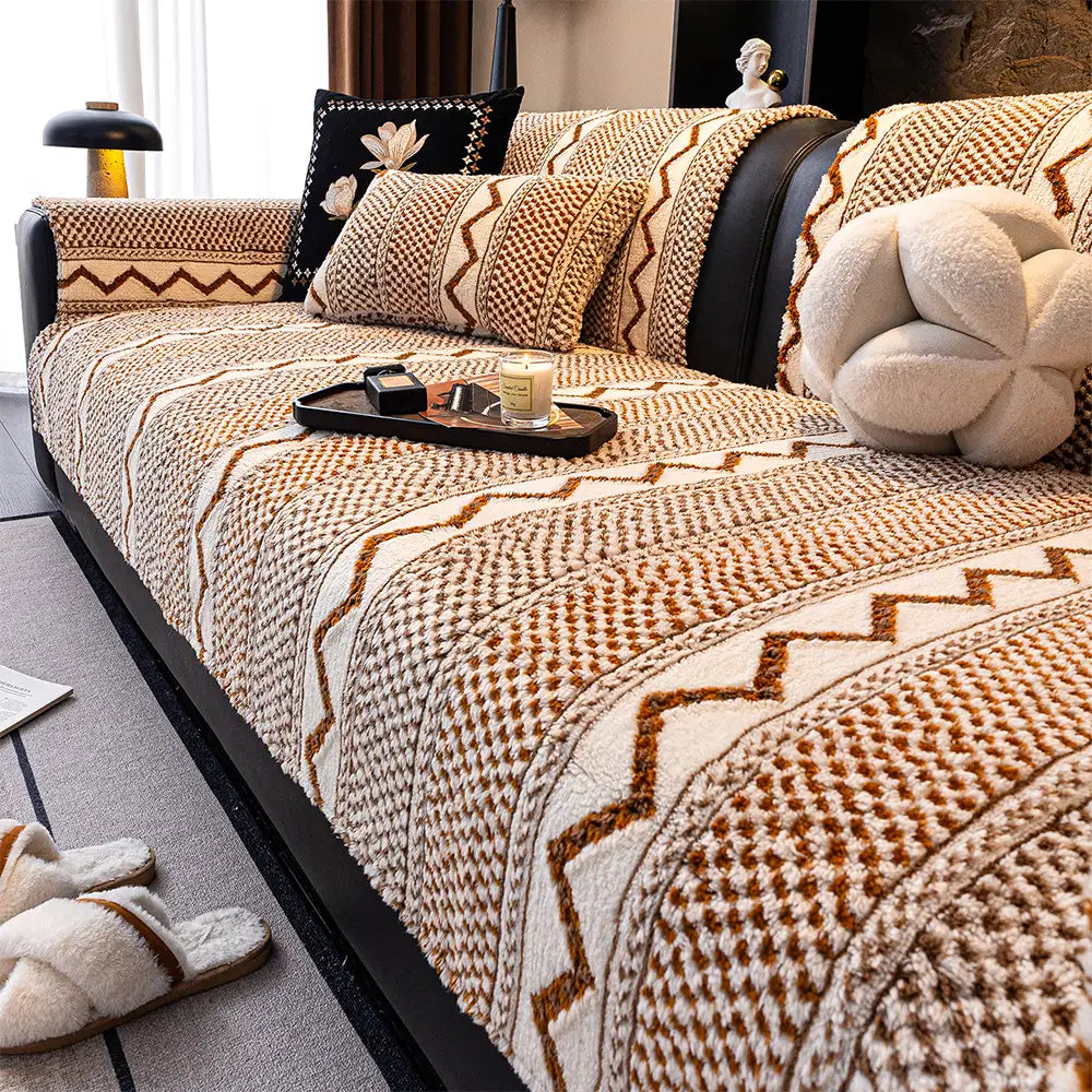 Classic Plaid Plush Scratch-Resistant Comfortable Non-Slip Sofa Cover
