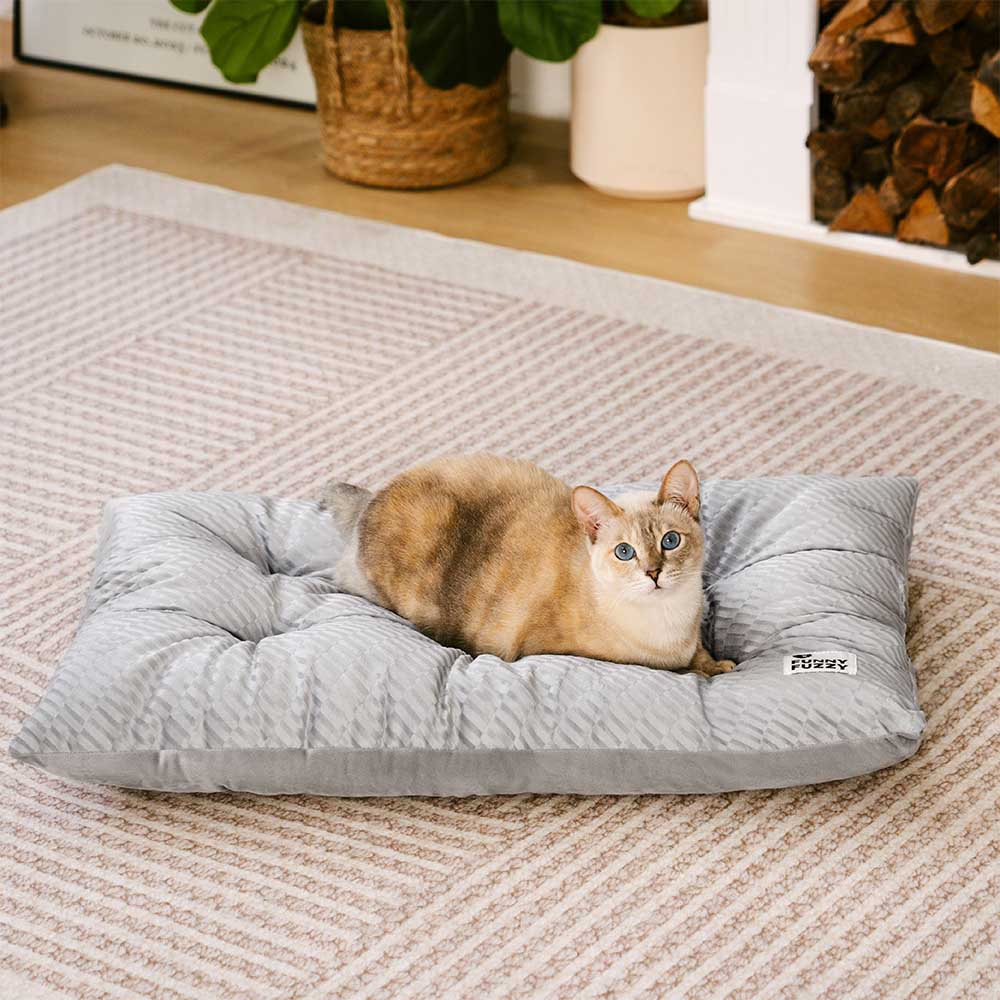 Dual-Sided Cozy Plush Washable Calming Cat Mat