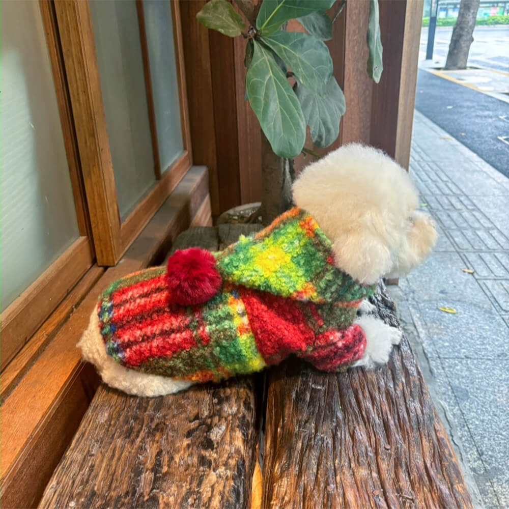 Manteau de chien à capuche chaud en laine à carreaux de Noël avec pompons