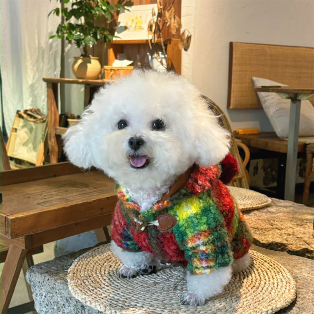 Manteau de chien à capuche chaud en laine à carreaux de Noël avec pompons