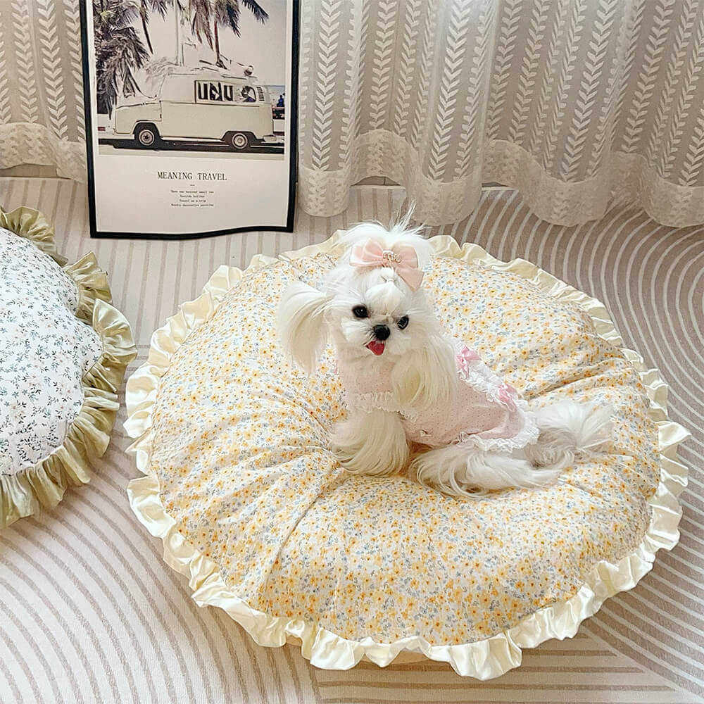 Floral Ruffled All-season Cozy Washable Round Dog Bed