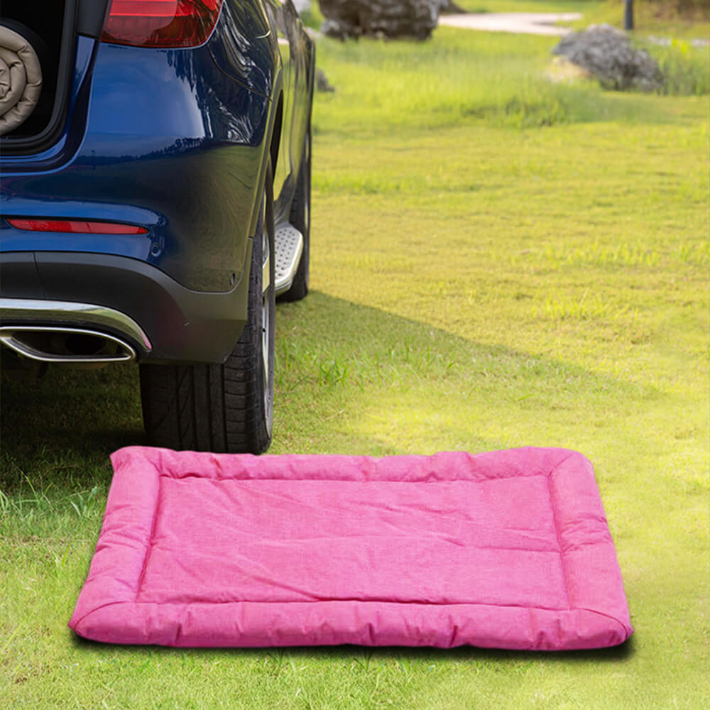 Outdoor Utility Style Waterproof Foldable Pet Mat for Car and Camping