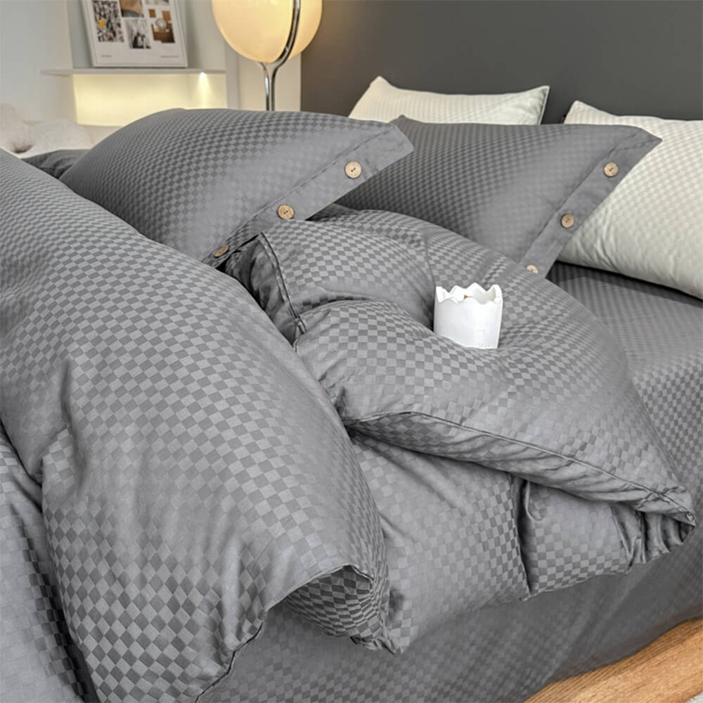 Luxurious Checkerboard Smooth Cotton Sateen Bed Sheet Set