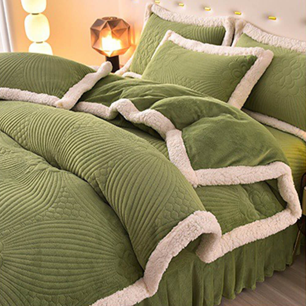 Floral Quilted Cozy Thickened Milk Fleece Bed Skirt Set