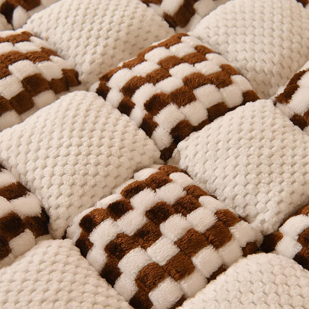 Handmade Plush Checkerboard Pet Mat Comfortable Sofa Cover