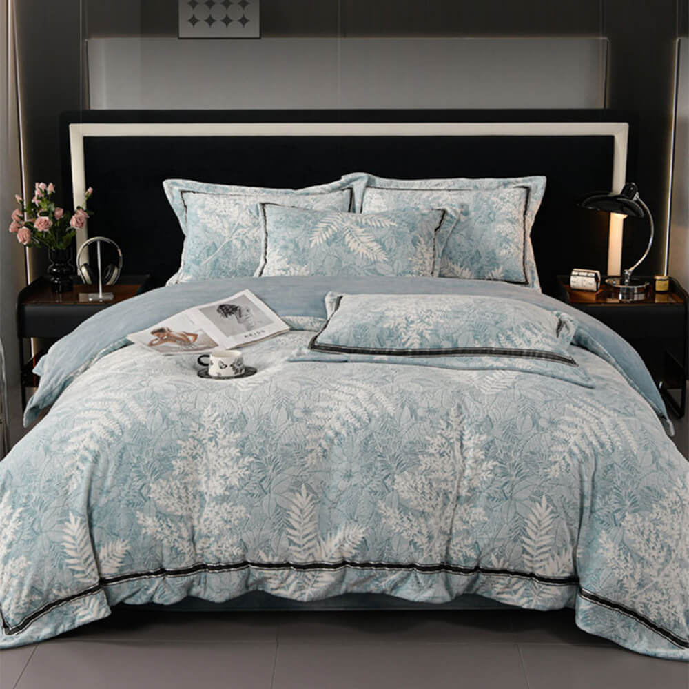 Premium Soft 3D Floral Trimmed Milk Velvet Bed Sheet Set