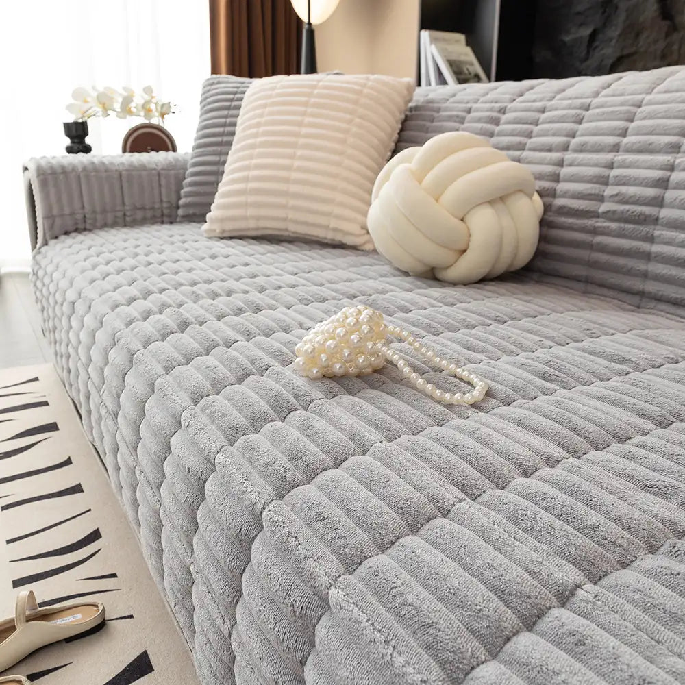 One-Piece Cozy Flannel Sofa Protection Non-Slip Outdoor Sofa Cover