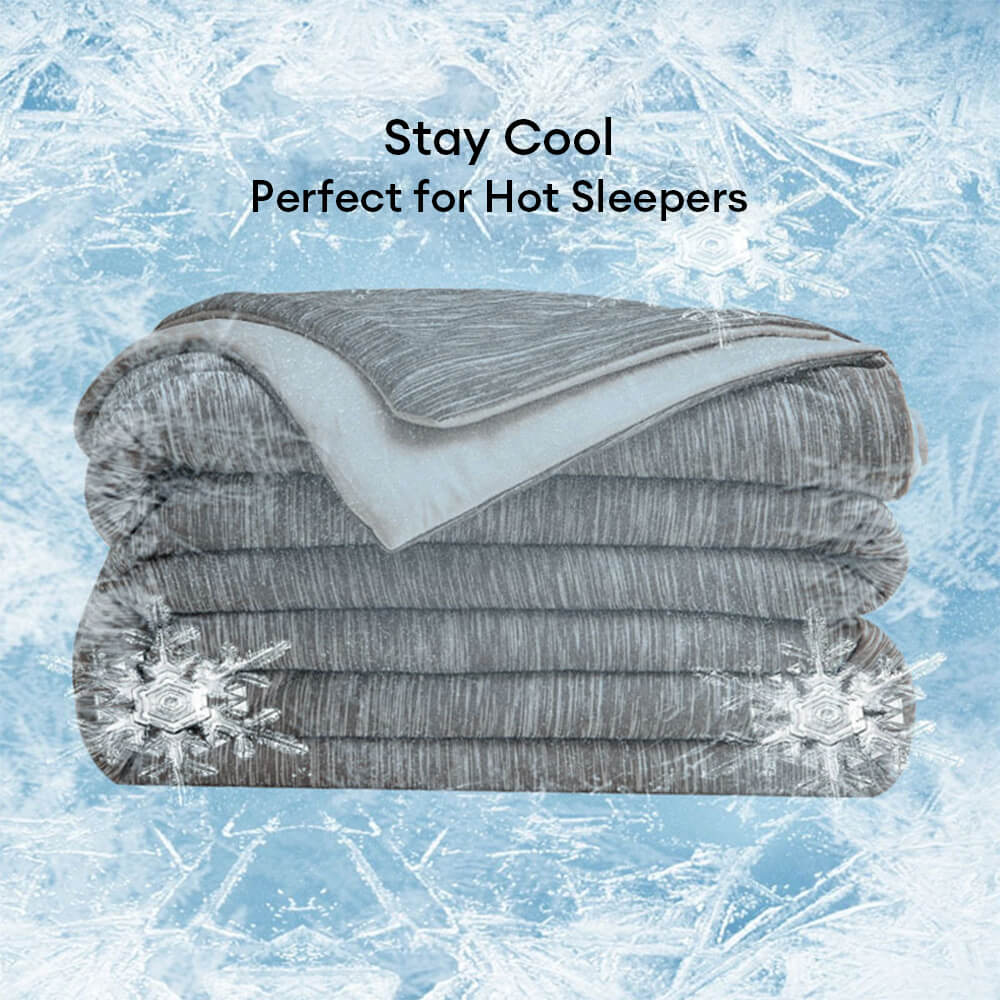 Skin-Friendly Breathable Lightweight Cooling Comforter for Deep Sleep