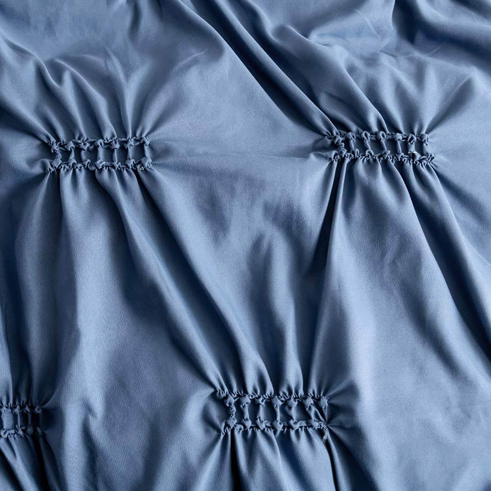 Elegant and Delicate Pintuck Bed Sheet Set