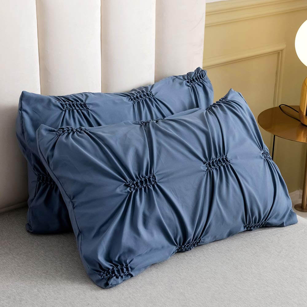Elegant and Delicate Pintuck Bed Sheet Set