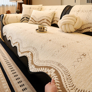Wavy Pattern Anti-Scratch Plush Sofa Cover