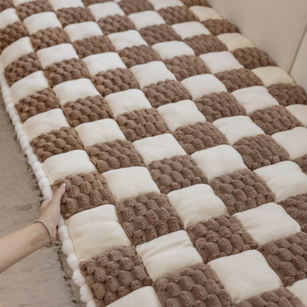 Plush Handmade Color Block Dog Mat Soft Sofa Protector Non-Slip Sofa Cover
