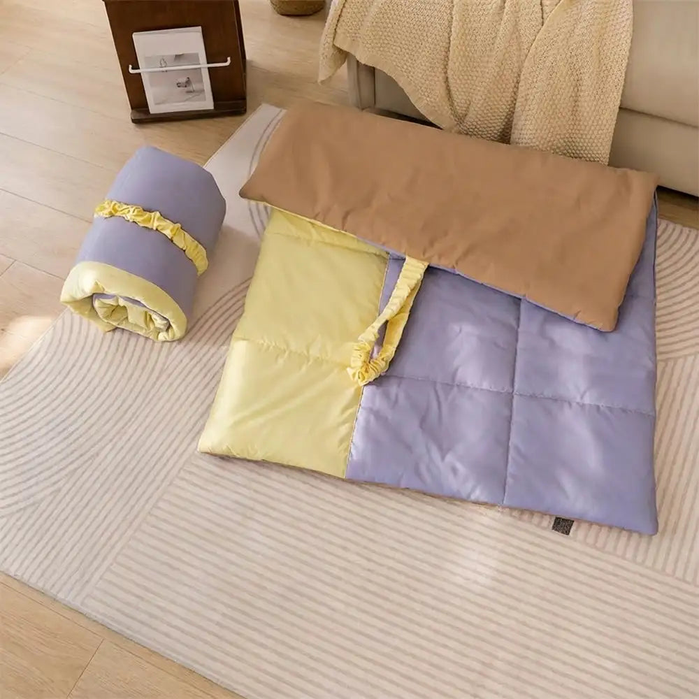 Portable Foldable Double-Sided Water-Repellent Dog Mat for Outdoor Travel & Camping