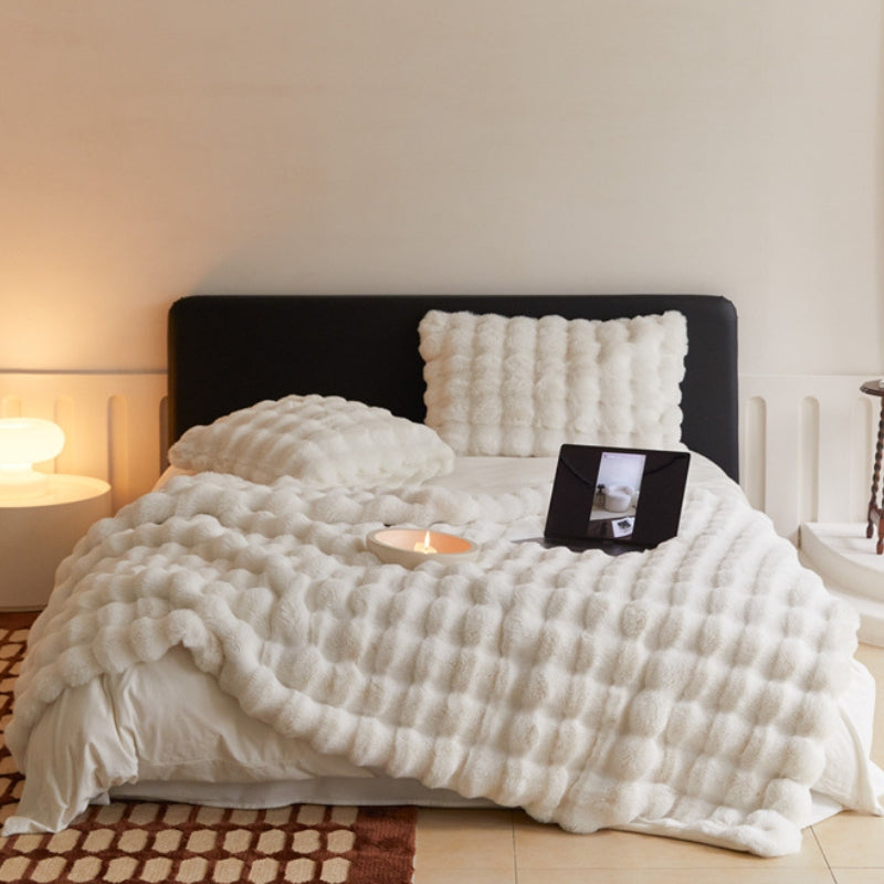 Premium Bubble Double Layer Thickened Faux Rabbit Fur Blanket