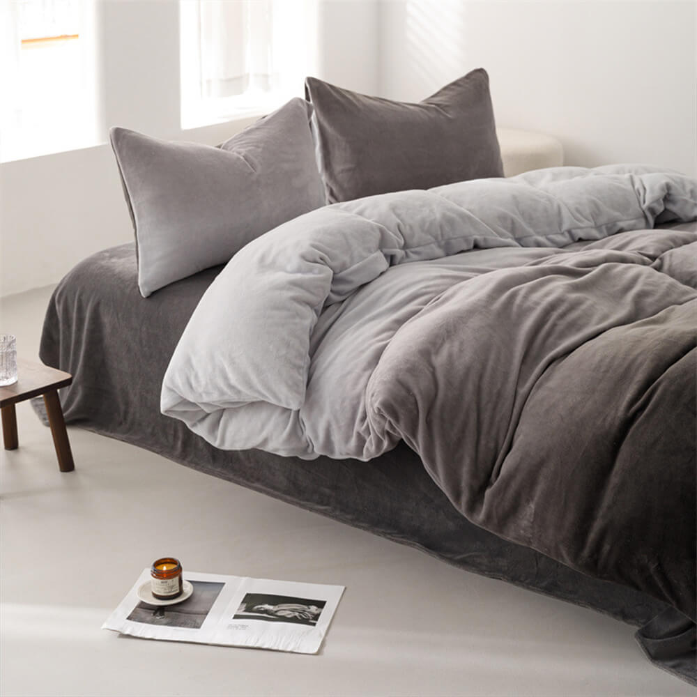 Stylish Velvet Gradient Stretchable Bed Sheet Set