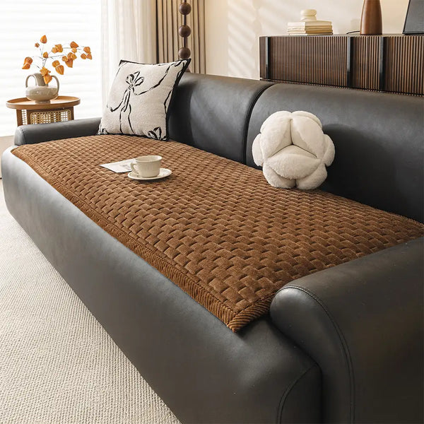 Soft Plush Scratch-Resistant Pet Mat Non-Slip Sofa Cover