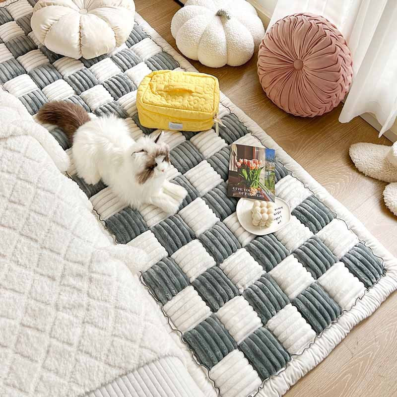 Cream-colored Large Plaid Square Fuzzy Pet Mat Bed Sofa Cover
