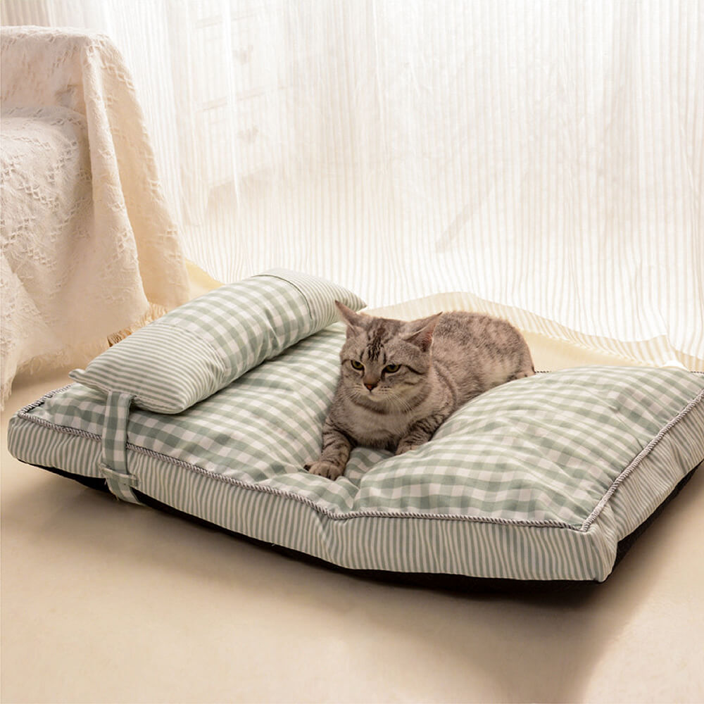 Lit lavable pour chien et chat à motif à carreaux avec oreiller
